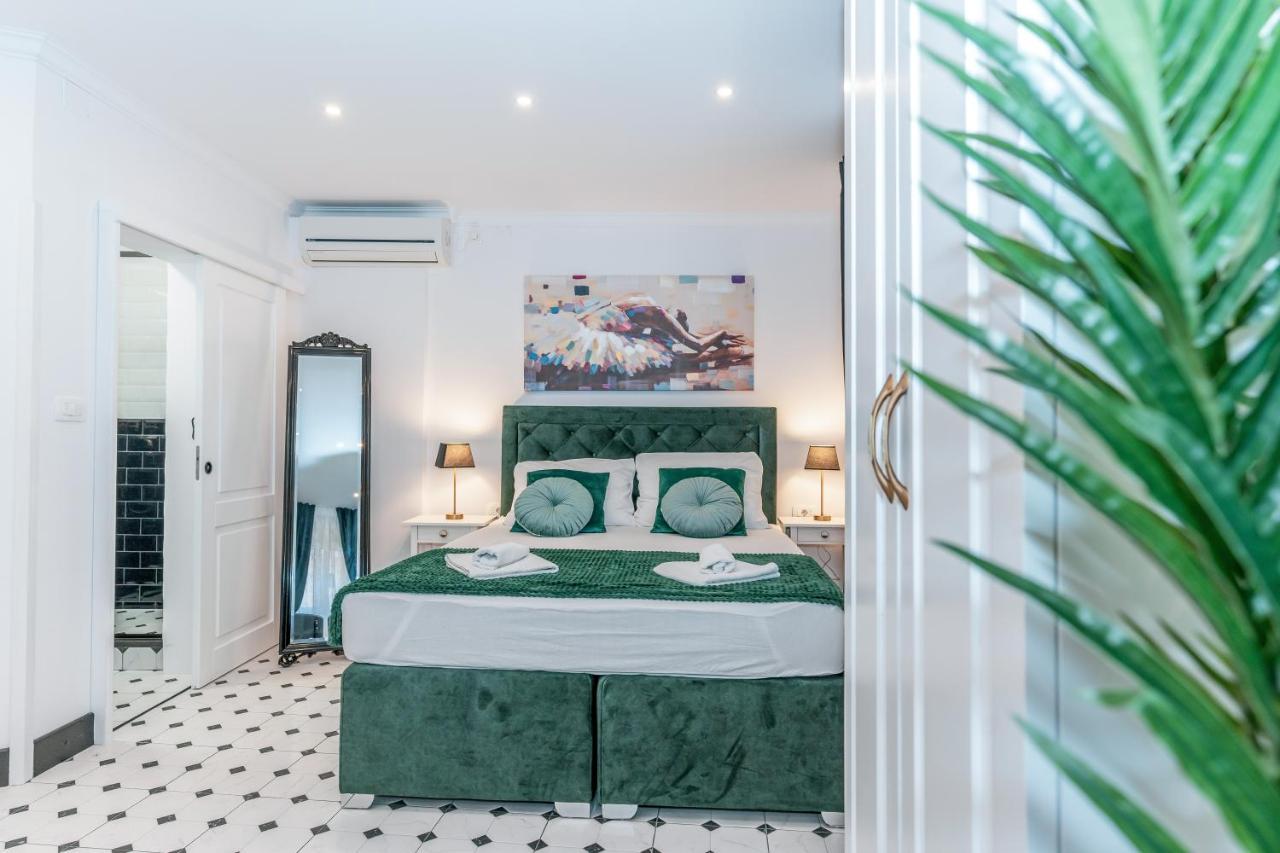 Art Center Apartma
